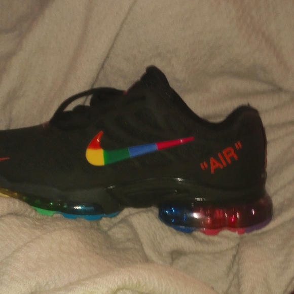 black rainbow air max